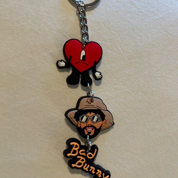 BAD BUNNY Keychain • 3 Charms • - Picture 2 of 4